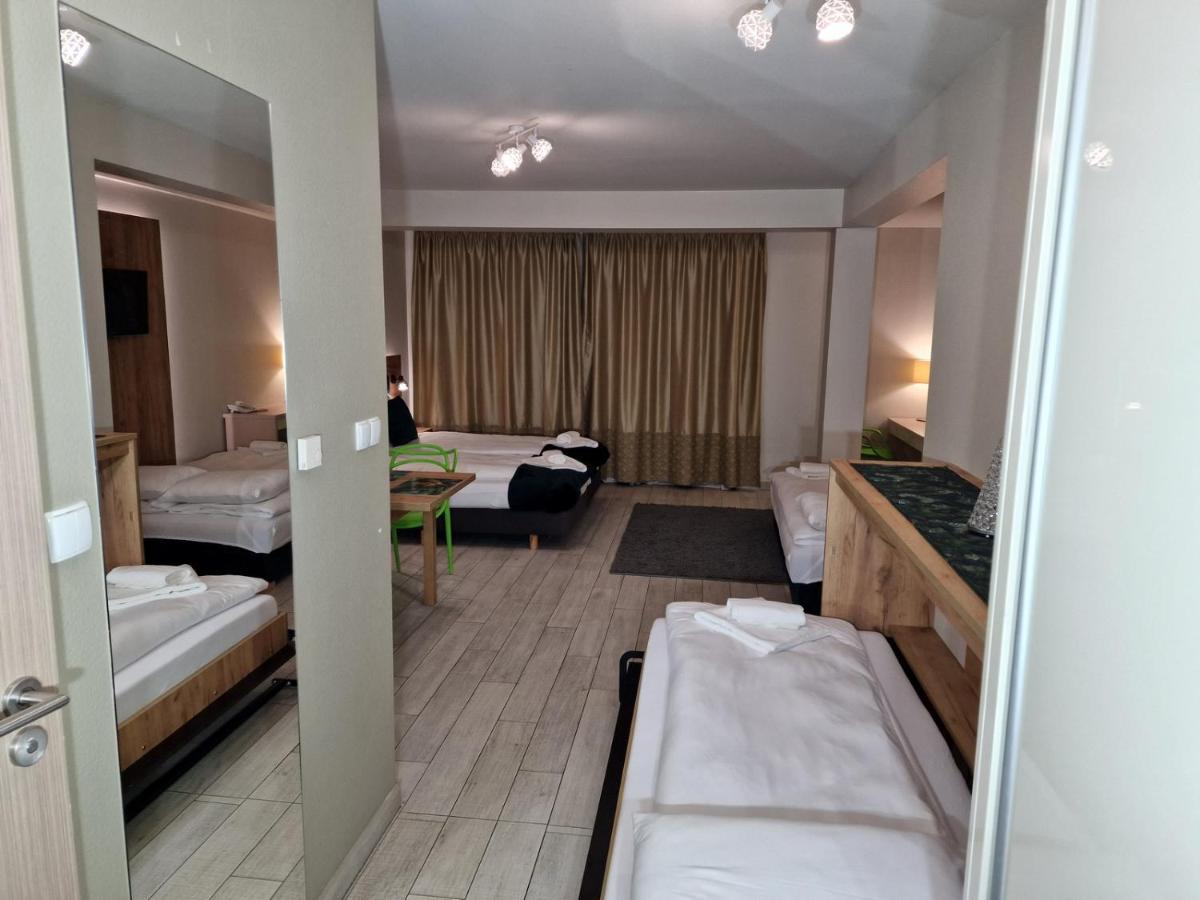 Agat Apartament Czarna Gora Sienna  Bagian luar foto